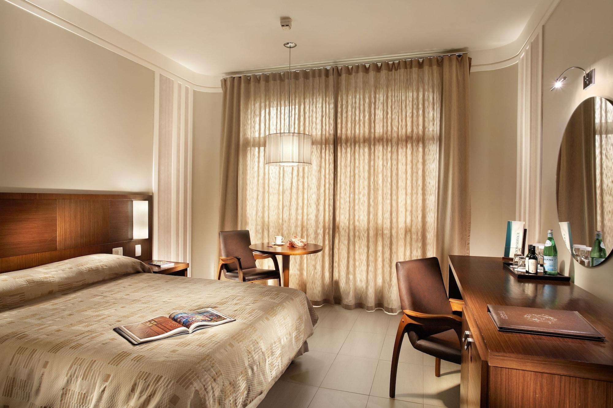 Parque Balneario Hotel Santos By Castelo Itaipava מראה חיצוני תמונה A room at the hotel